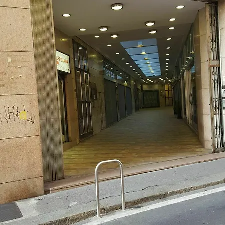 Bnbutler - Duomo - Galleria Unione Apartment Mailand